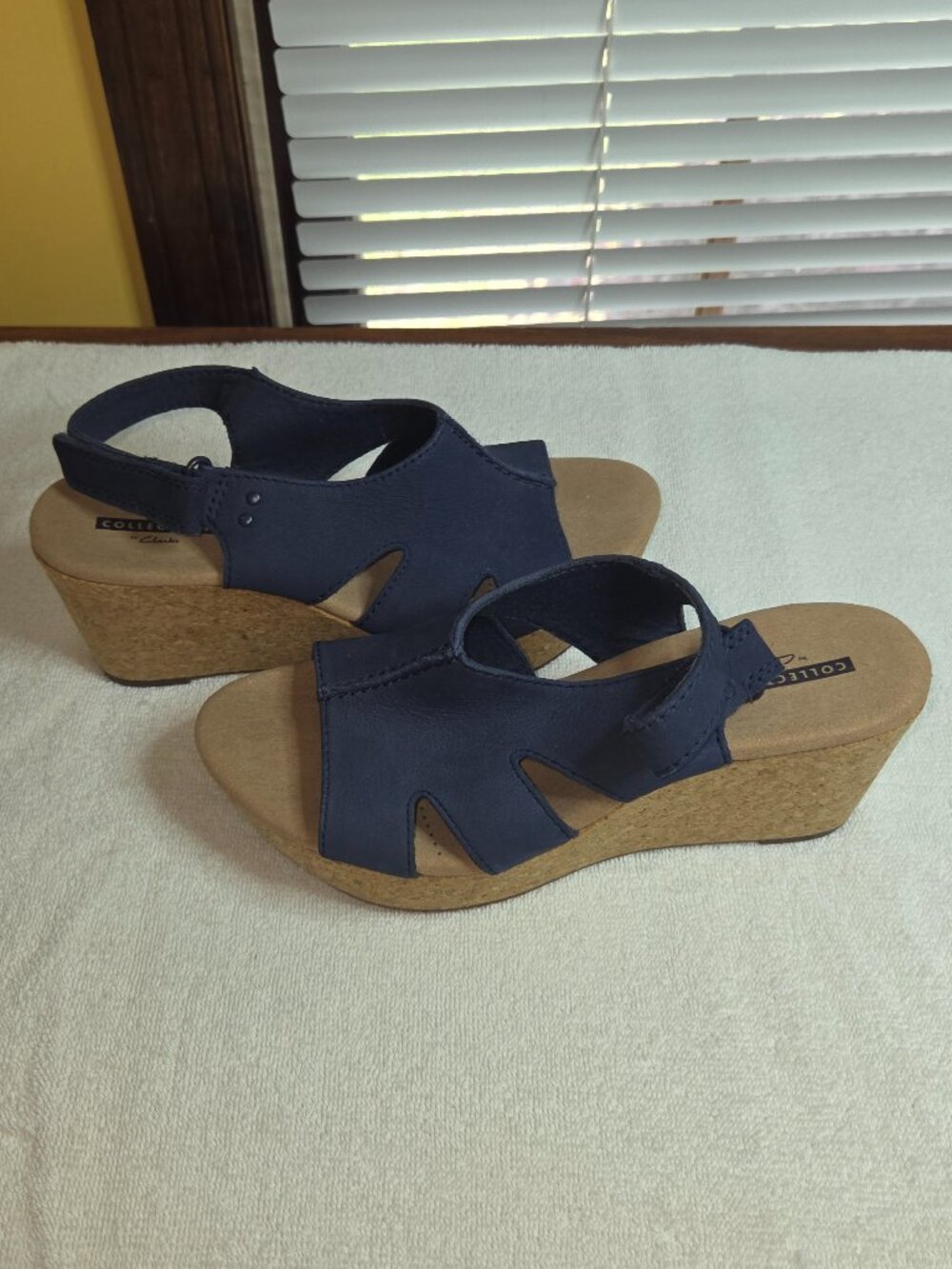 Clarks Annadel Bari Platform Sedge Sandals - Picture 3 of 6